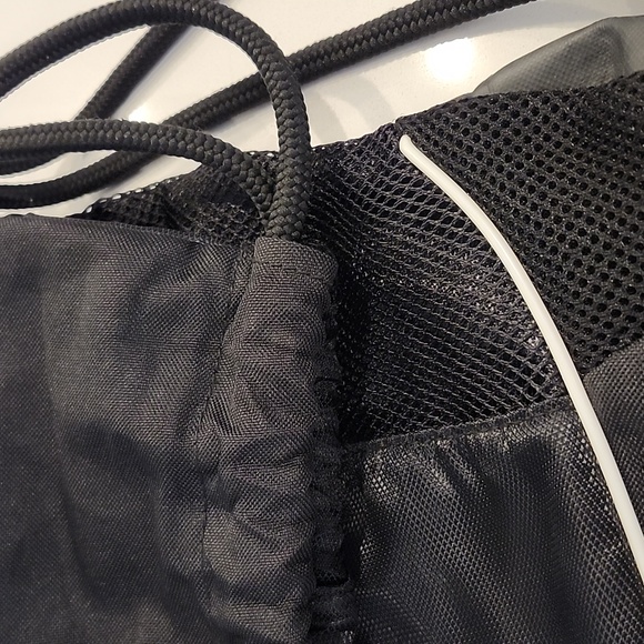 Adidas Drawstring Bag - Picture 8 of 10